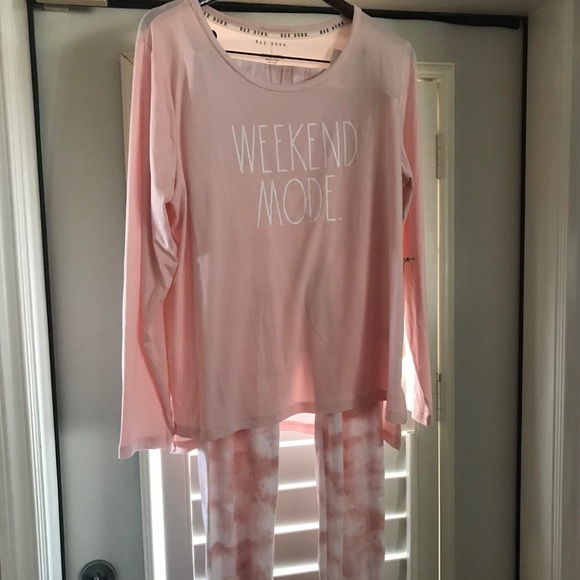 Rae Dunn - WEEKEND MODE - pj set
